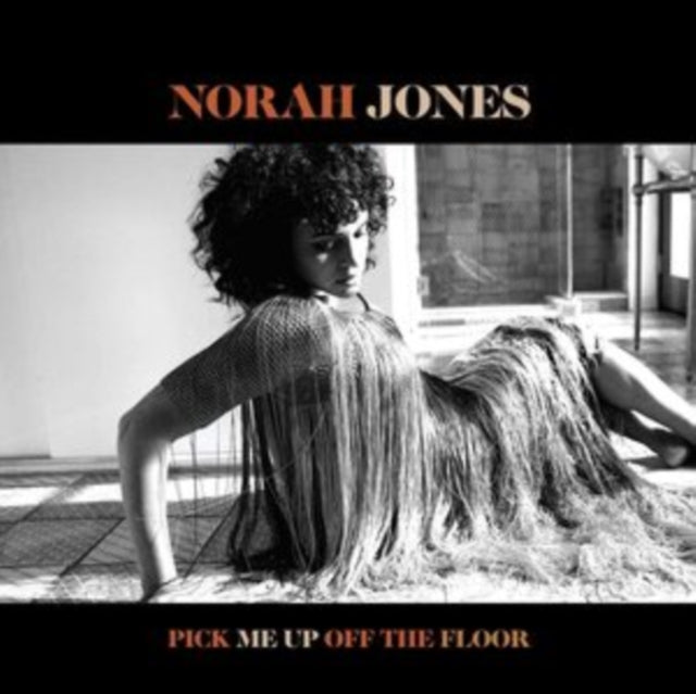 Featuring & I Dream Of Christmas & Visions & Pick Me Up Off The Floor (Half Black/Half White LP Vinyl)