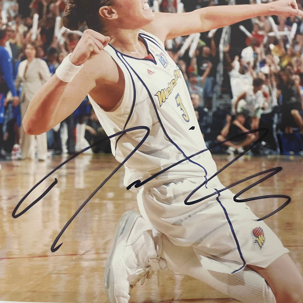 Diana Taurasi Signed 11x14 Photo PSA Phoenix Mercury