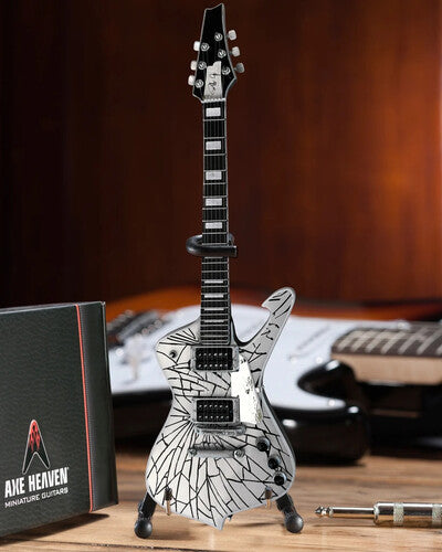 Axe Heaven Paul Stanley KISS Cracked Mirror I - Collectibles