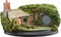 Open Edition Polystone - Hobbit Hole - 35 Bagshot Row - Grey Door - Collectibles