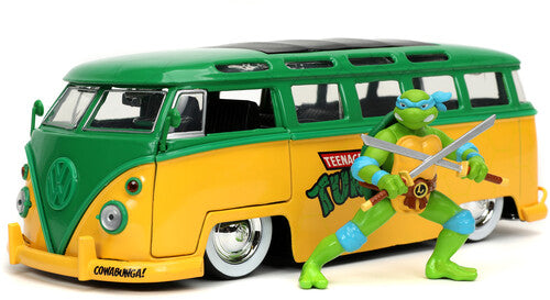 1:24 1962 Vw Bus W/ Tmnt Leo - 1:24 1962 Vw Bus W/ Tmnt Leo - Collectibles
