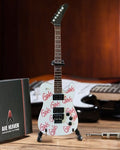 Axe Hvn Mm261 Mick Mars Motley Crue Wht Girls Girl - Axe Hvn Mm261 Mick Mars Motley Crue Wht Girls Girl - Collectibles