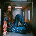 Holly Humberstone - The Walls Are Way Too Thin