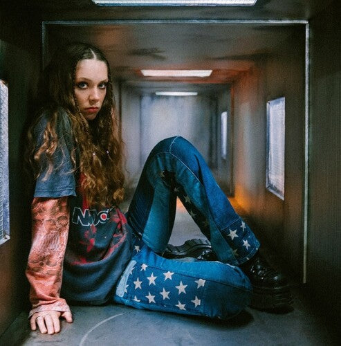 Holly Humberstone - The Walls Are Way Too Thin