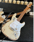 Axe Hvn Fs034 Jimmie Vaughan Fender Stratocaster G - Axe Hvn Fs034 Jimmie Vaughan Fender Stratocaster G - Collectibles