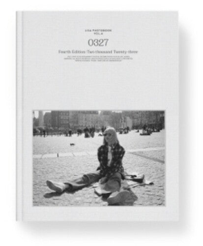 Lisa - Lisa 0327 Photobook - Books