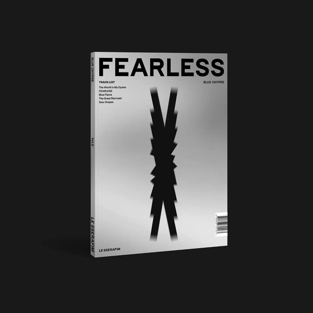 1st Mini Album 'fearless' [Blue Chypre Ver.]