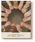 Seventeen - Seventeen World Tour - Right Here - Books