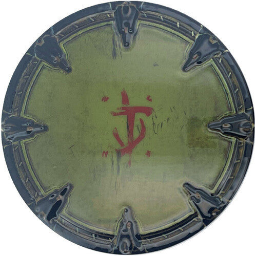 Doom The Dark Ages Shield Saw Medallion & Art Card - Doom The Dark Ages Shield Saw Medallion & Art Card - Collectibles