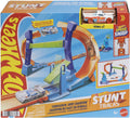 Hot Wheels - Hot Wheels Stunt Tracks Corckscrew Jump - Collectibles