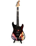 Mini Axe Bon Jovi 7800 Fahrenheit Mini Guitar - Mini Axe Bon Jovi 7800 Fahrenheit Mini Guitar - Collectibles
