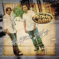 Alberto Y Roberto - Me Haces Falta - Music CD