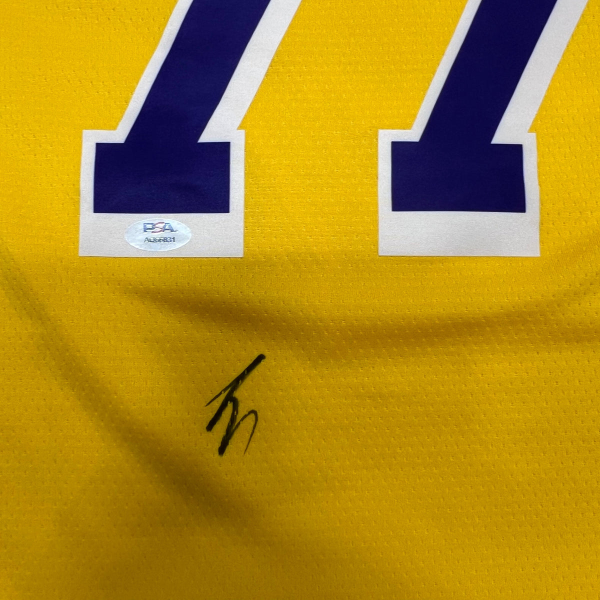 Luka Doncic Signed Jersey PSA Los Angeles Lakers Autographed