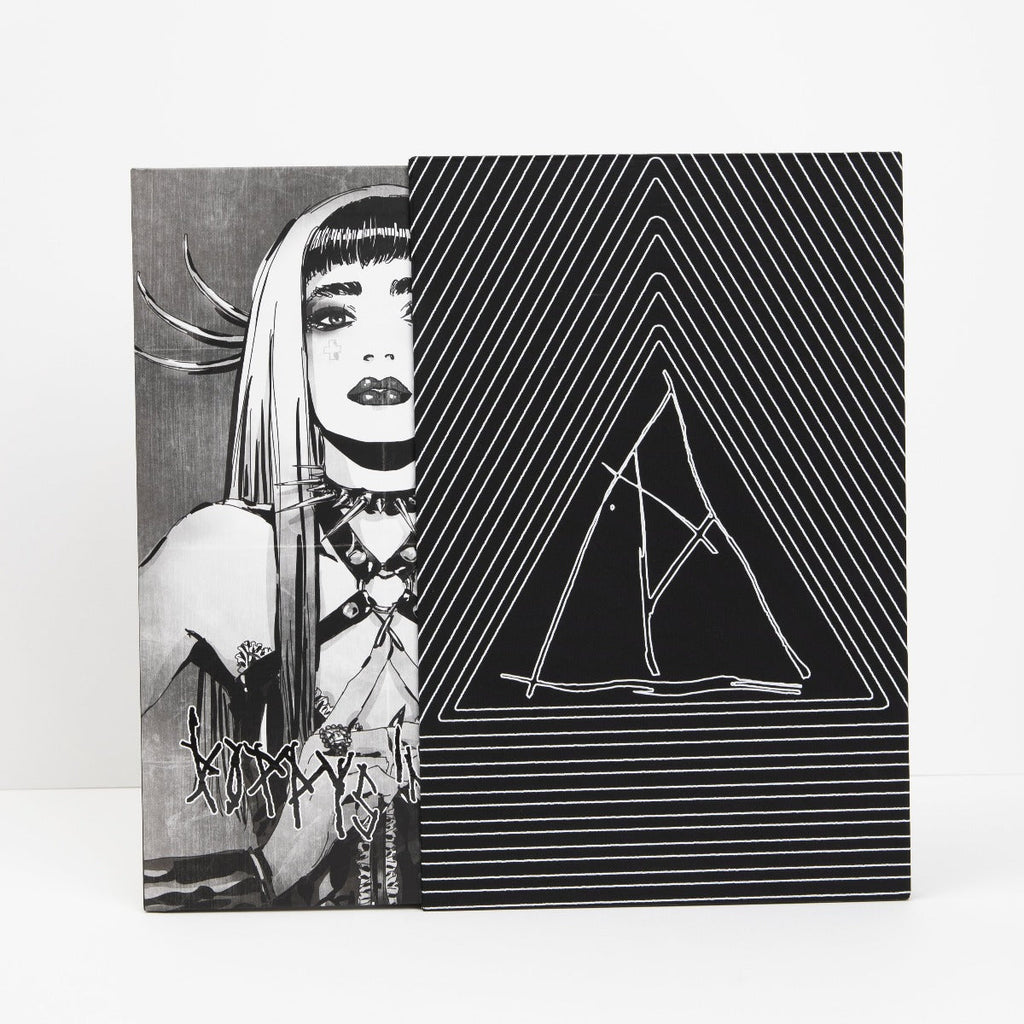 Poppy Poppy's Inferno - Deluxe Book