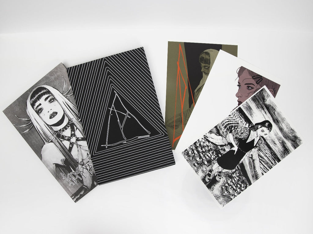 Poppy Poppy's Inferno - Deluxe Book