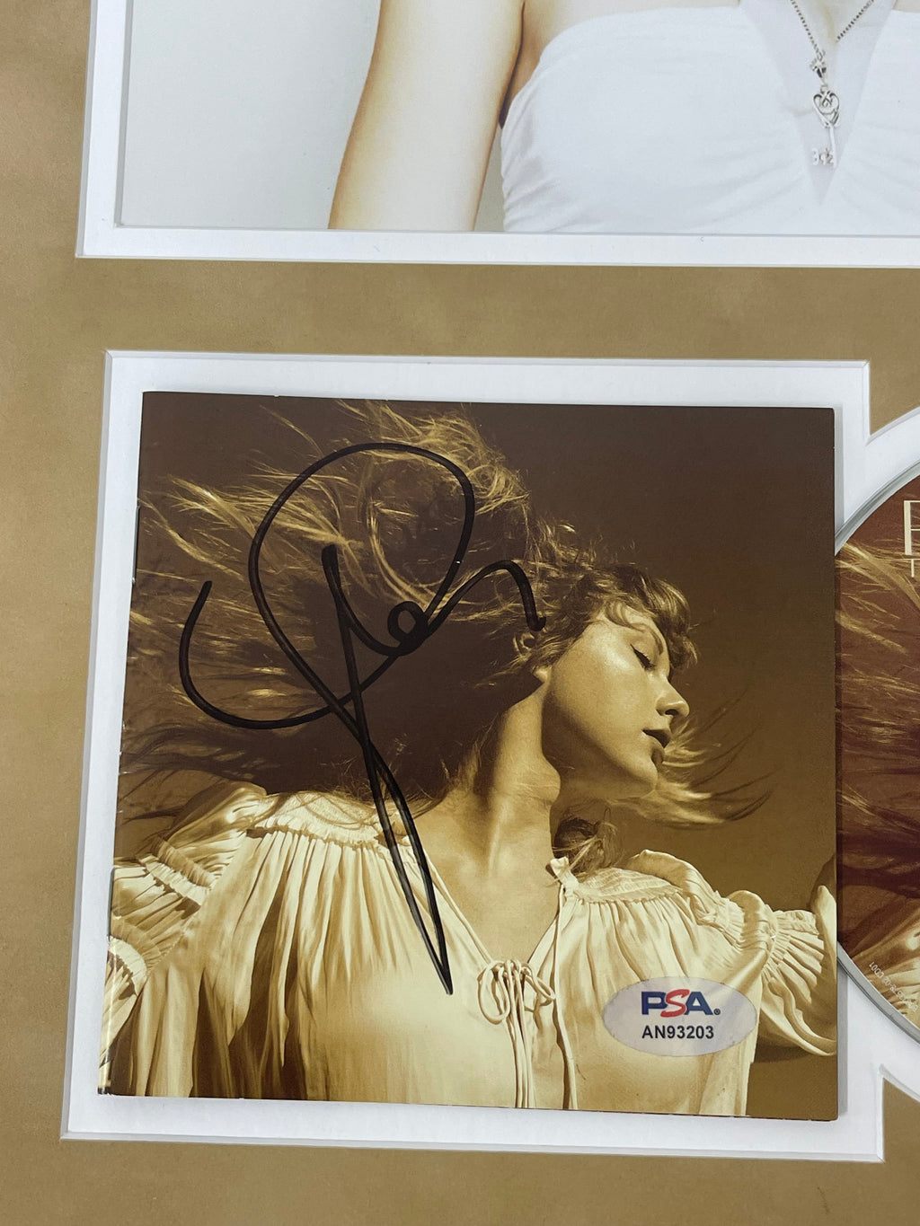 Taylor Swift Signed CD Cover Framed PSA/DNA Fearless Autographed