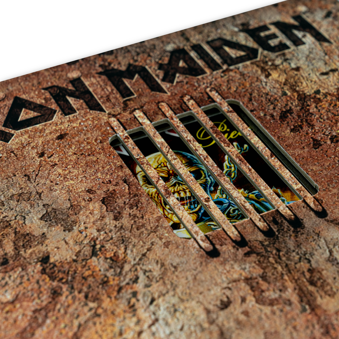 Iron Maiden Piece Of Mind - Deluxe Edition Book