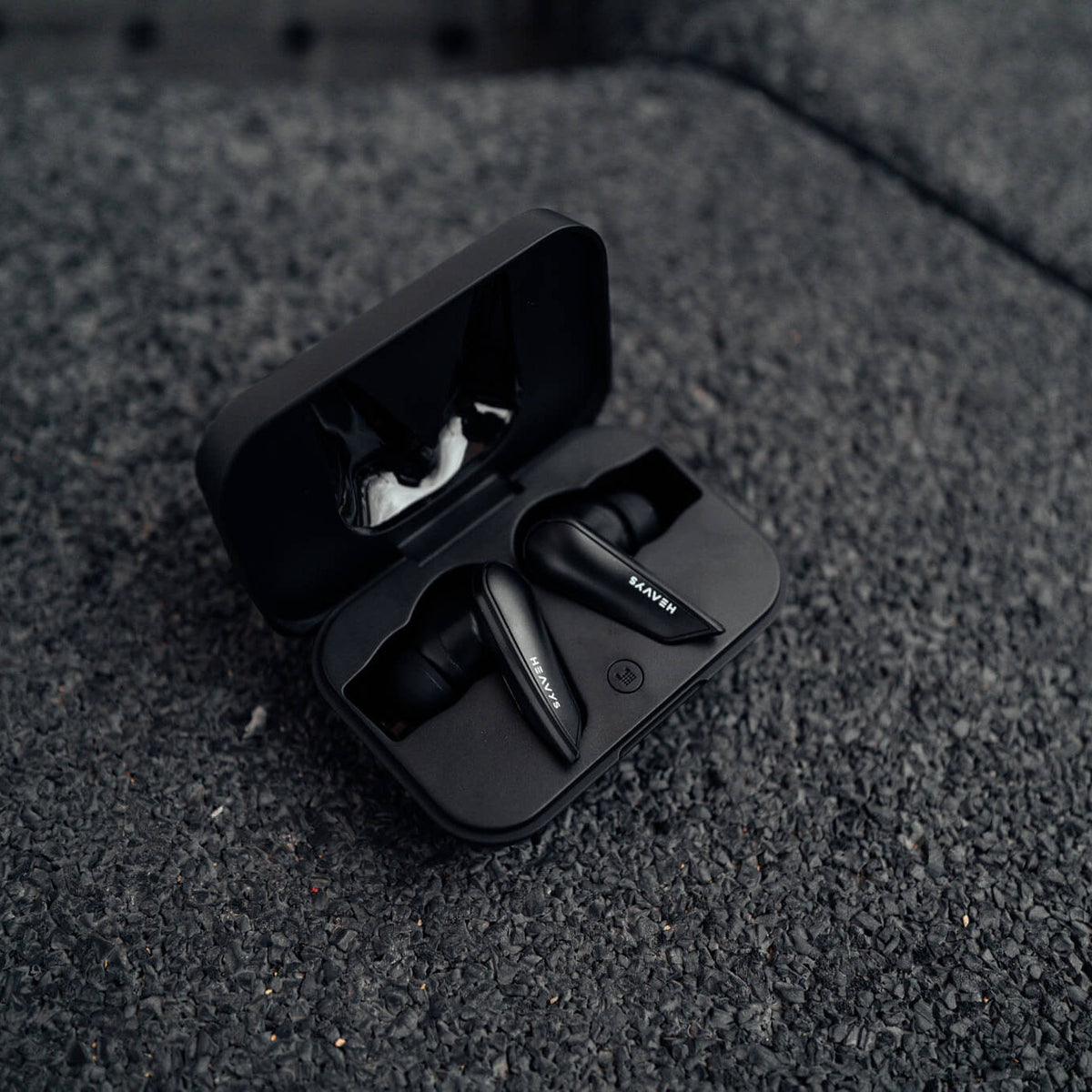 Heavys H1H Headphones + Earbuds Bundle