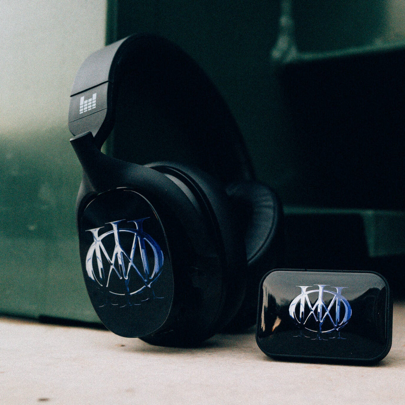 Dream Theater Majesty Limited Edition HEAVYS Headphone Shells & Headphone Bundle