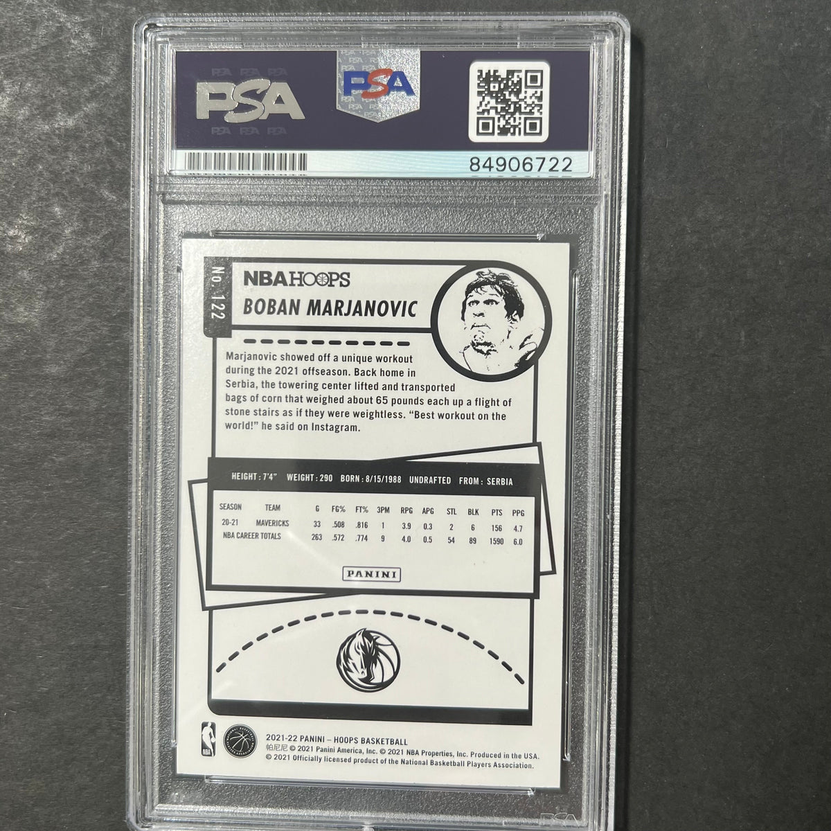 2021-22 NBA Hoops #122 Boban Marjanovic signed Auto Card PSA/DNA Slabbed Mavericks