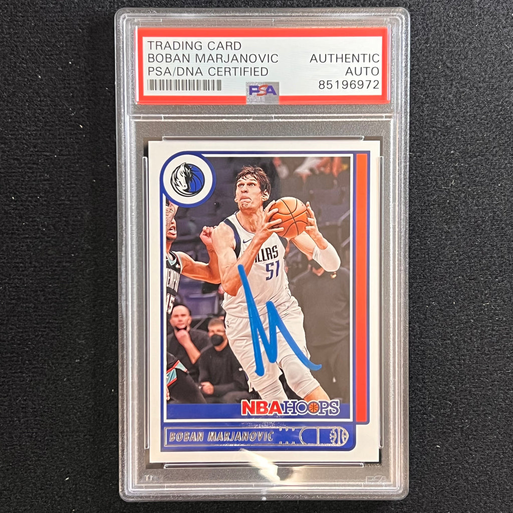 2021-22 NBA Hoops #122 Boban Marjanovic signed Auto Card PSA/DNA Slabbed Mavericks
