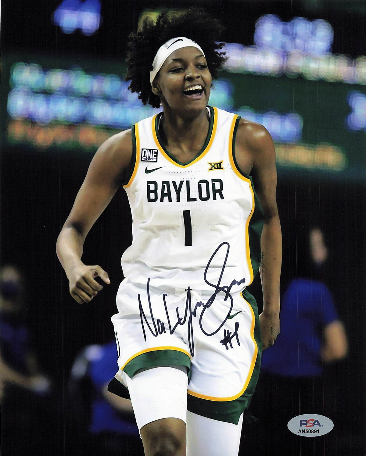 NALYSSA SMITH signed 8x10 photo PSA/DNA Baylor Autographed