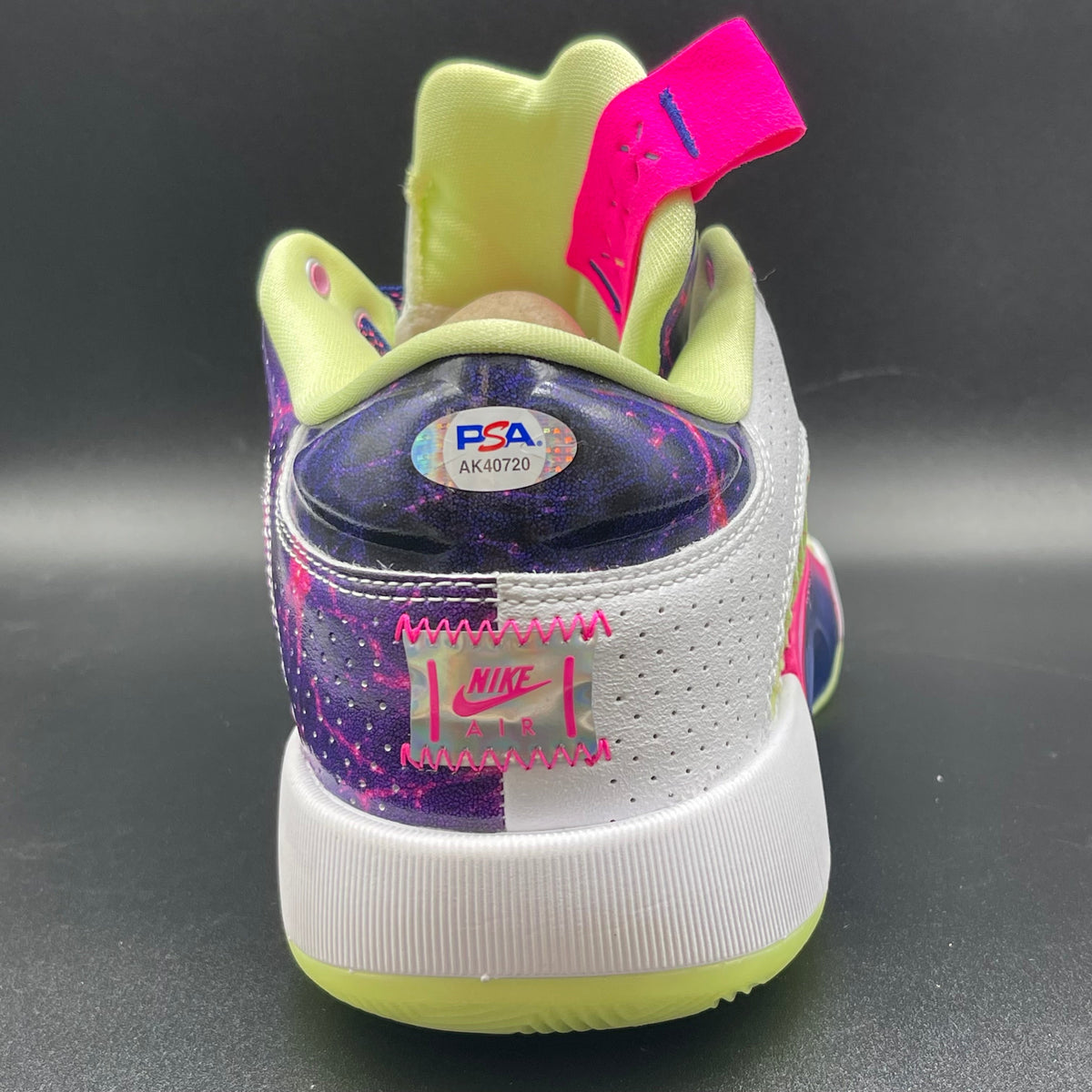 Luka Doncic signed Shoe PSA/DNA Auto Mavericks Autographed