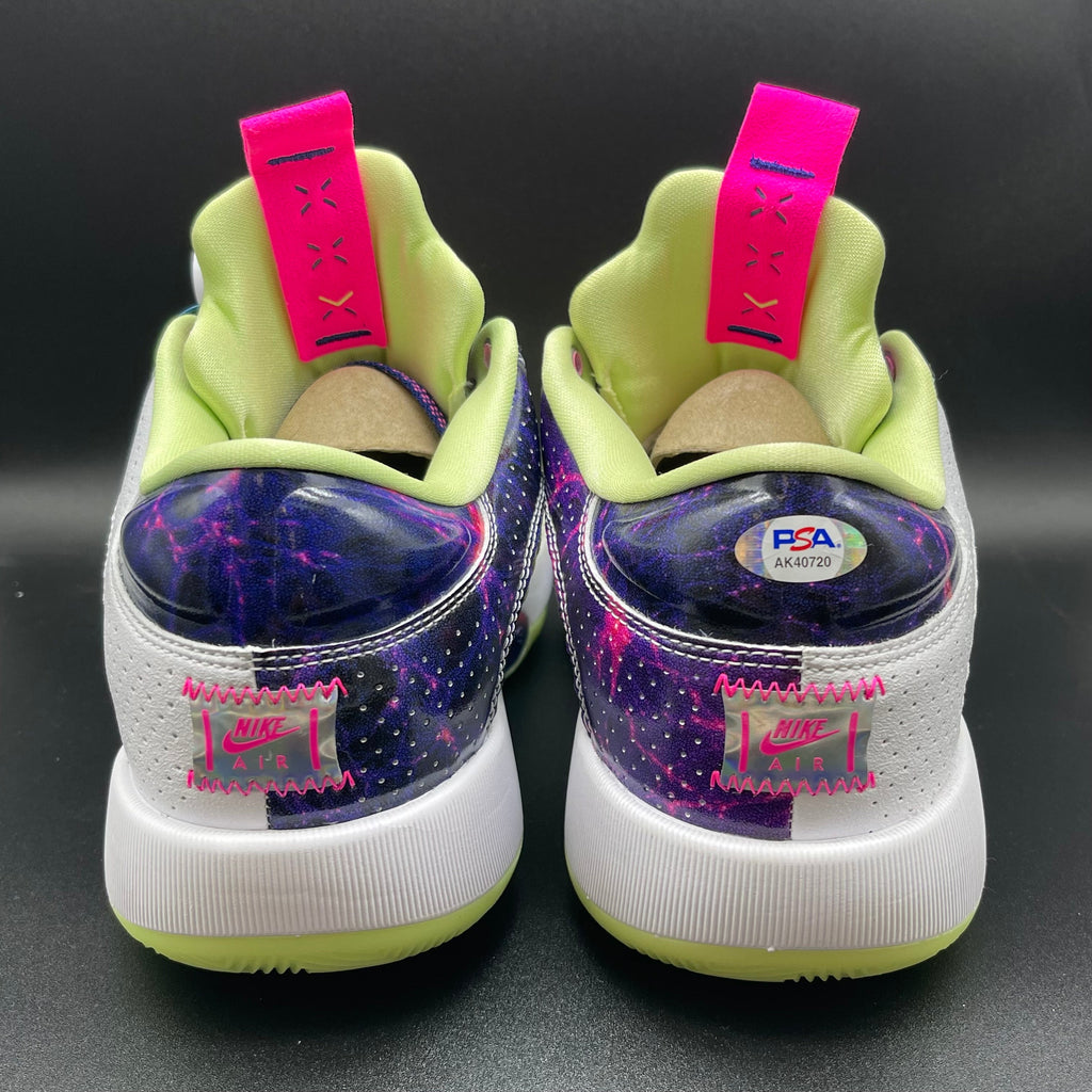 Luka Doncic signed Shoe PSA/DNA Auto Mavericks Autographed