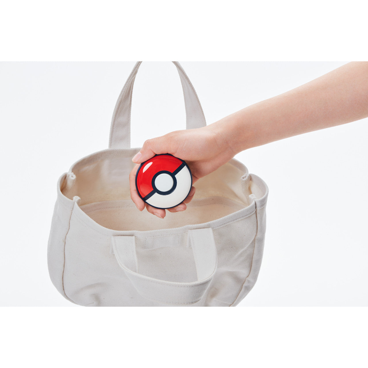 Nintendo - Pokemon GO Plus + Switch