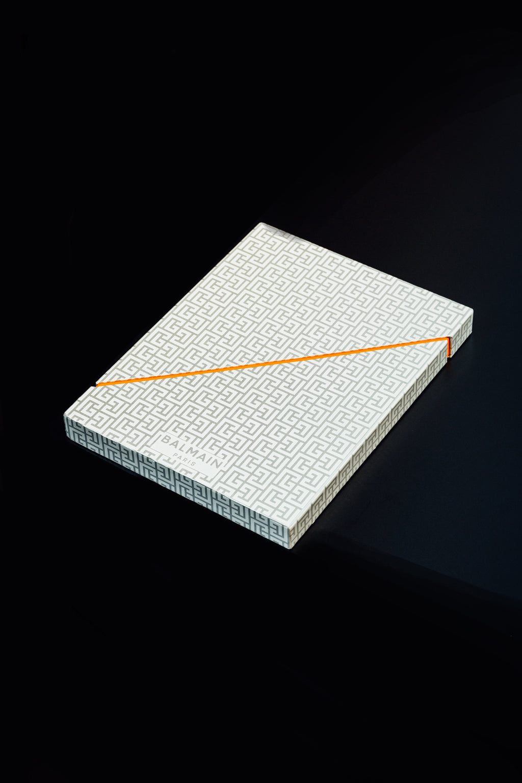 Balmain Dreams: 10 OR - Boutique Tier Book