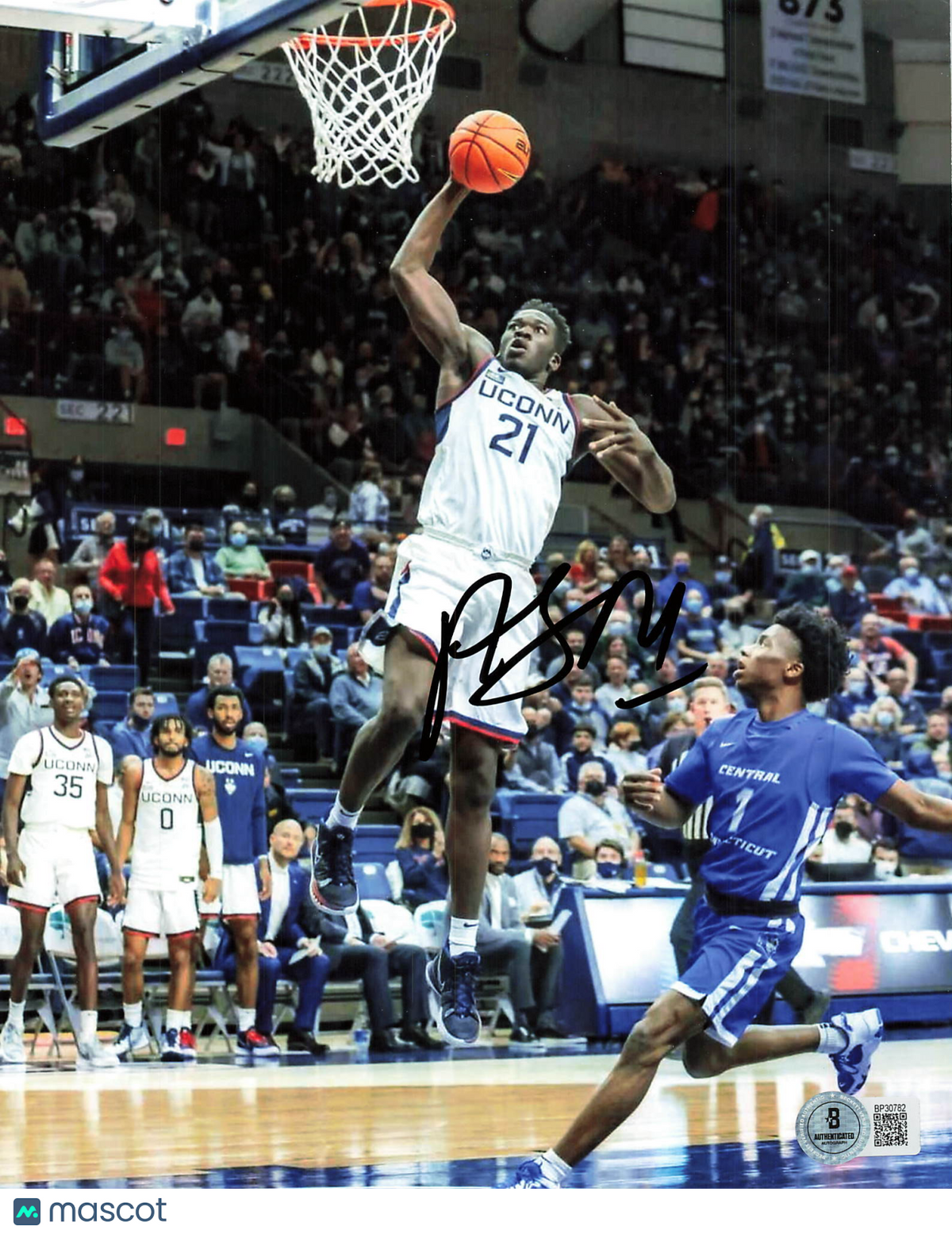 Adama Sanogo UConn Huskies Signed Basketball 8x10 Photo BAS