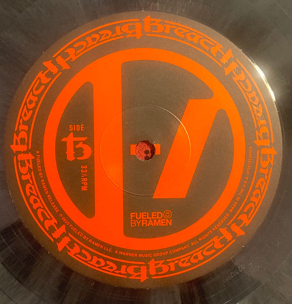 Breach (HOT TOPIC COLOR VINYL) | Mint (M) Mint (M)