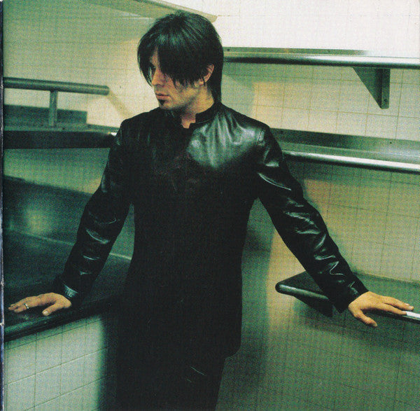 Greatest Hits / Garth Brooks In... The Life Of Chris Gaines (CD) | Mint (M) Mint (M)