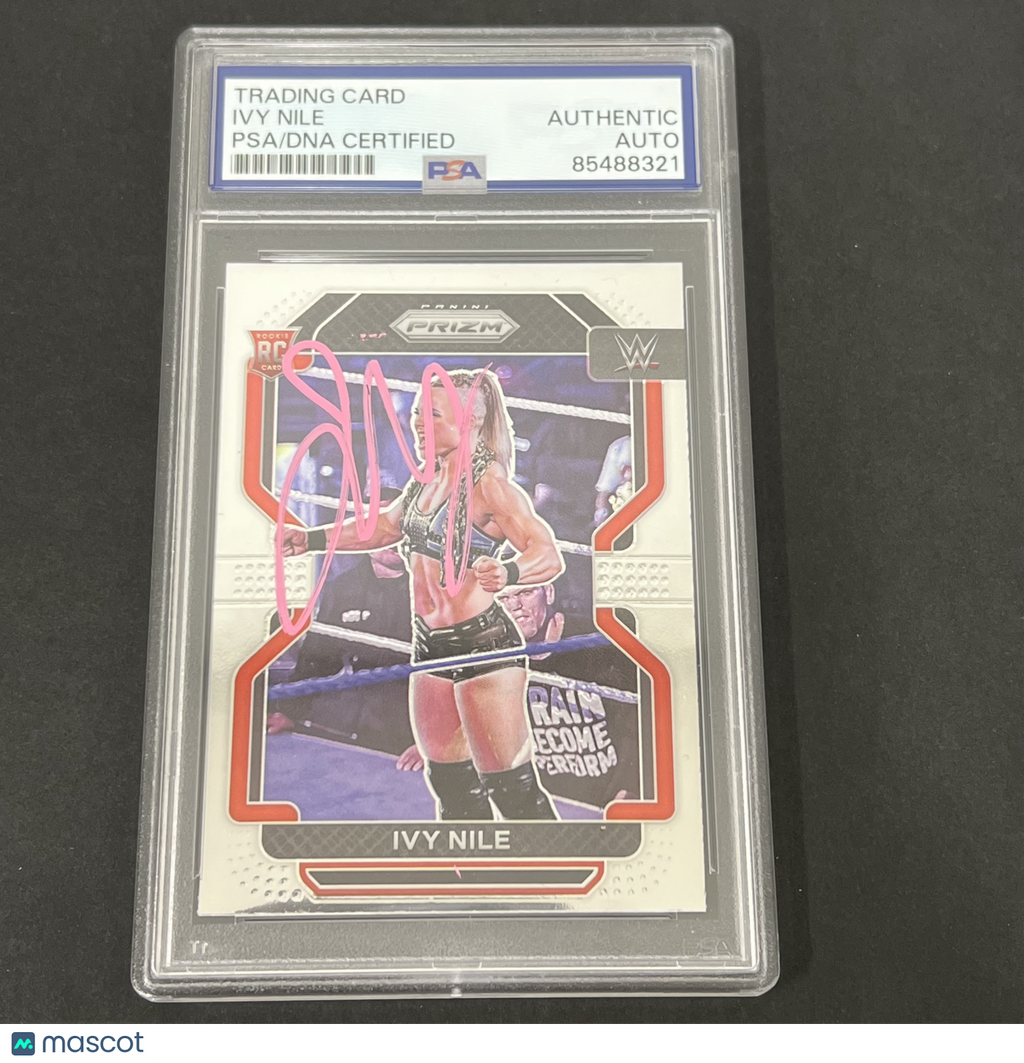 2022 Panini Prizm WWE #184 Ivy Nile signed card PSA