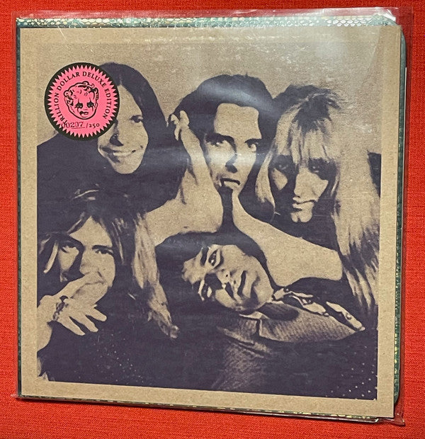 Live From The Astroturf (Glow-In-The-Dark LP Vinyl/DVD) & Billion Dollar Babies (50Th Anniversary/Deluxe/3LP) & Killer (Expanded & Remastered/3LP)