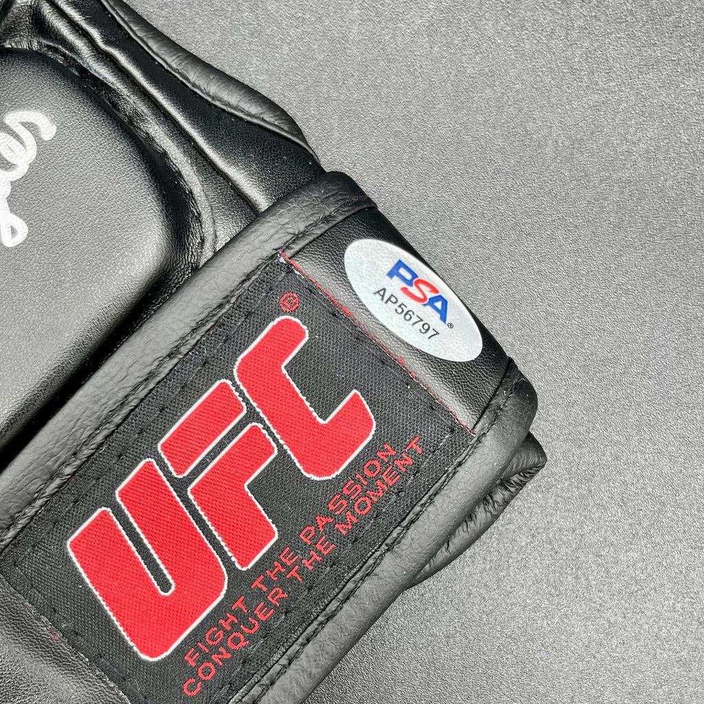 Curtis Blaydes Signed UFC Glove PSA Autographed MMA