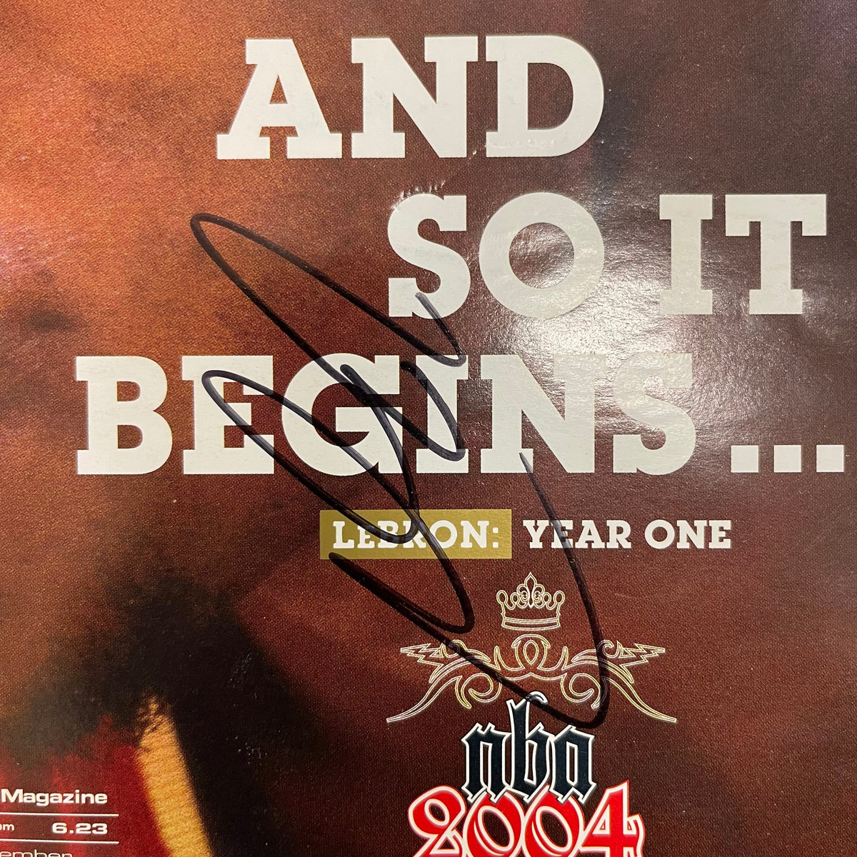 LeBron James Cleveland Cavaliers Signed Basketball Magazine PSA