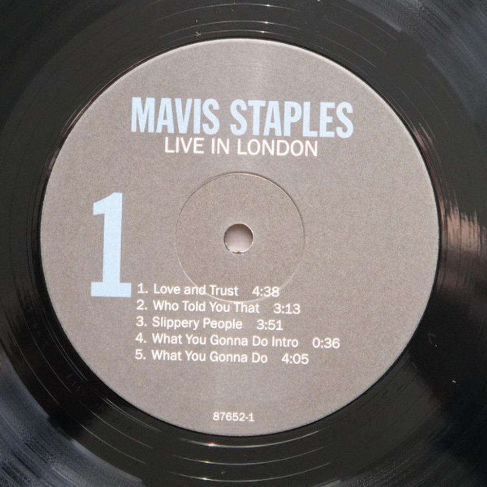 Mavis Staples – Live In London (2-LP Vinyl) Vinyl Record