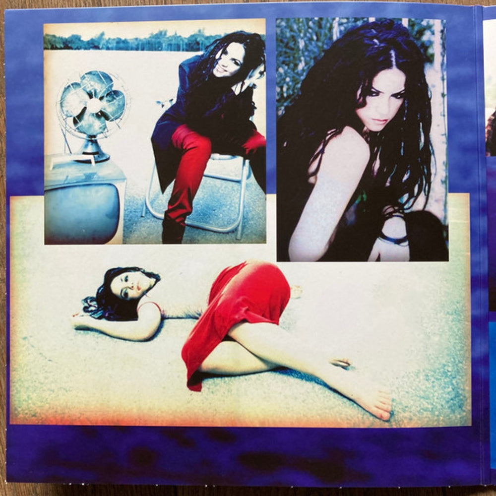 Shakira – Donde Estan Los Ladrones (LP Vinyl) Vinyl Record