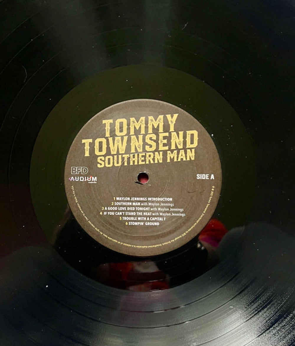 Tommy Townsend & Waylon Jennings – Southern Man (LP Vinyl) Vinyl Record