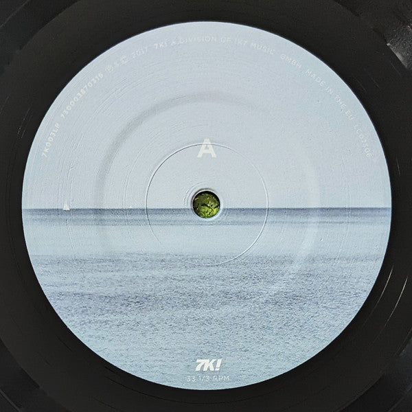Oceanic | Mint (M) Mint (M)