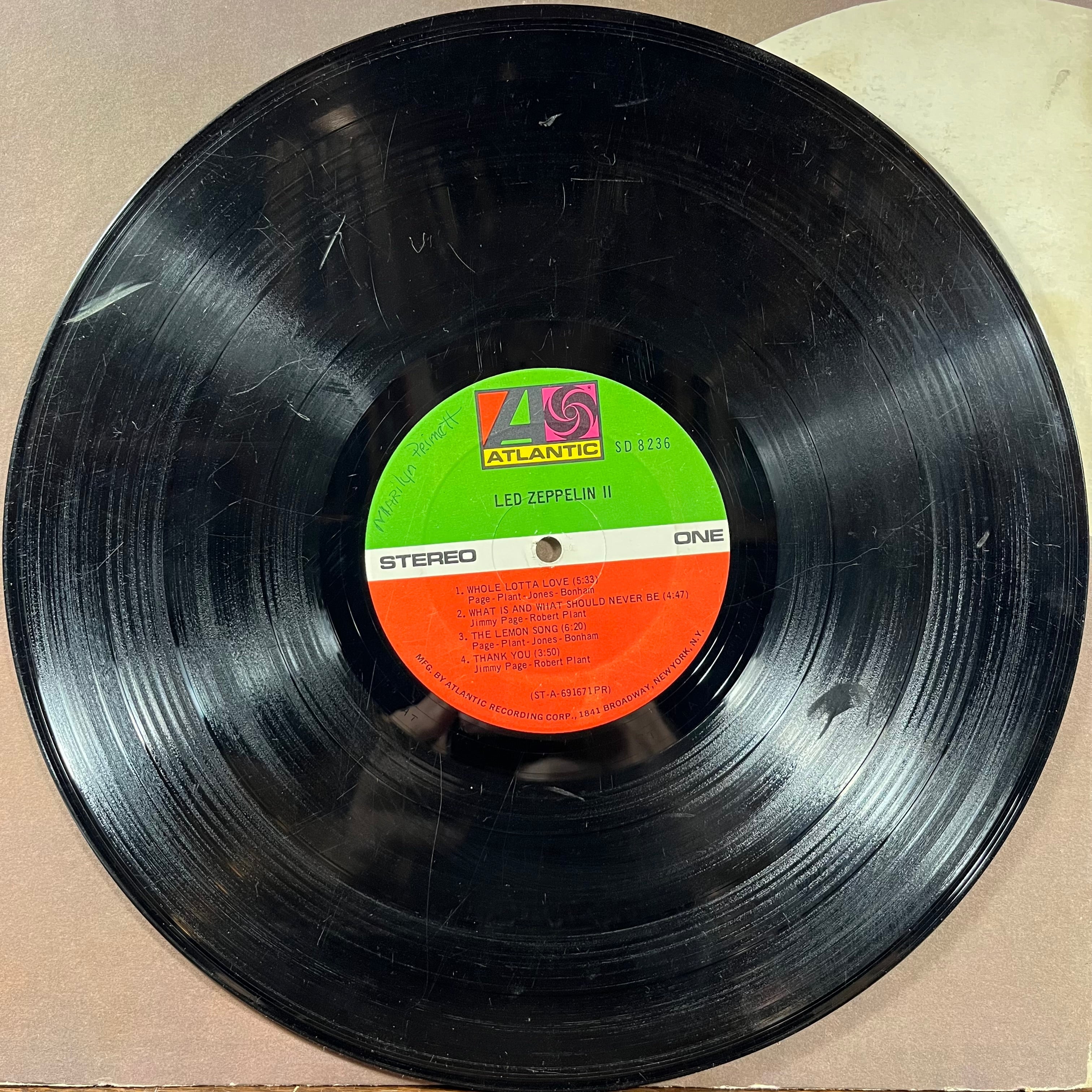 Led Zeppelin - Led Zeppelin II (VINYL - RL PR CUT) | Fair (F) Good Plus (G+)