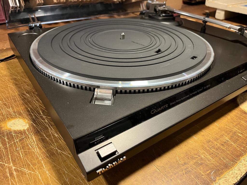 TECHNICS - STEREO TURNTABLE SL-QD33 *SHARP* |