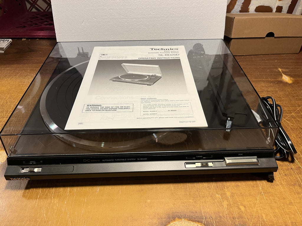 TECHNICS - STEREO TURNTABLE SL-BD20D *SHARP* W MANUAL |