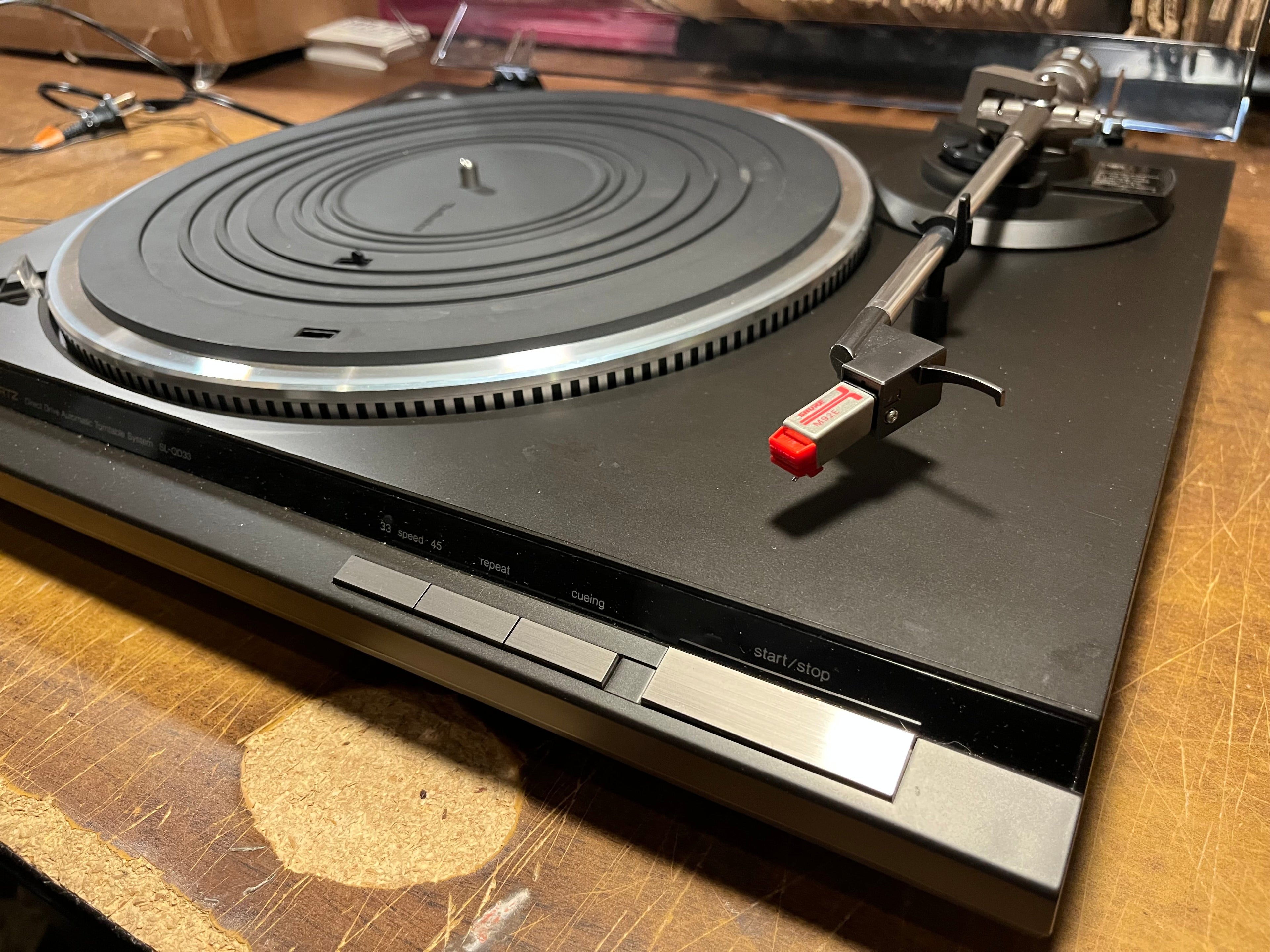 TECHNICS - STEREO TURNTABLE SL-QD33 *SHARP* |